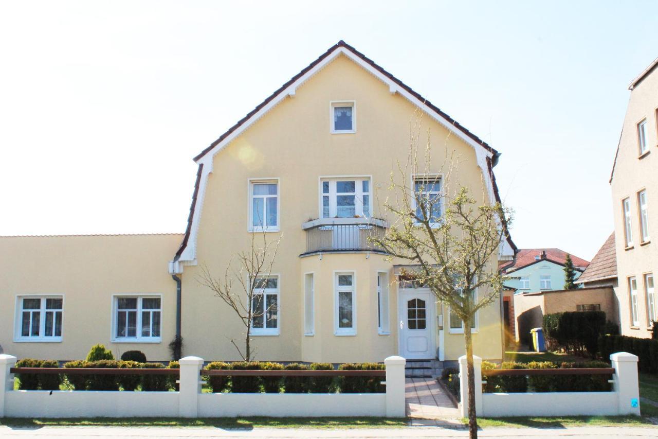 Moewe 2 Apartment คูล็องสบอร์น ภายนอก รูปภาพ